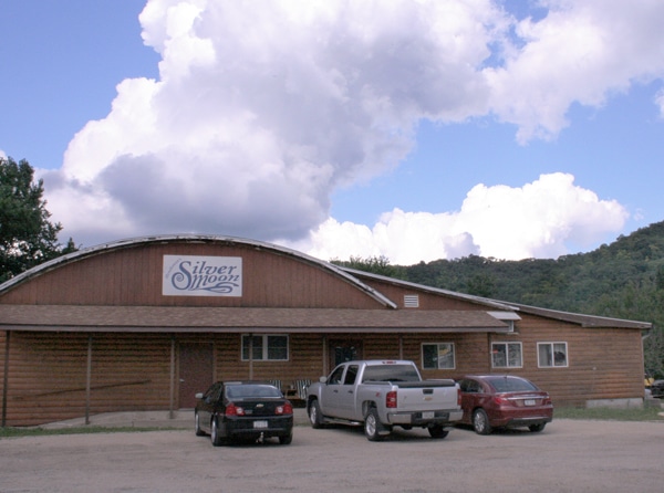 Silver Moon, Dance Hall &Amp;Amp; Bar